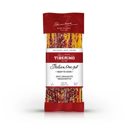 Confezione rossa e trasparente di spaghetti Tiberino 1888 "Mezzanotte" con spezie rosse e verdi, 200g.